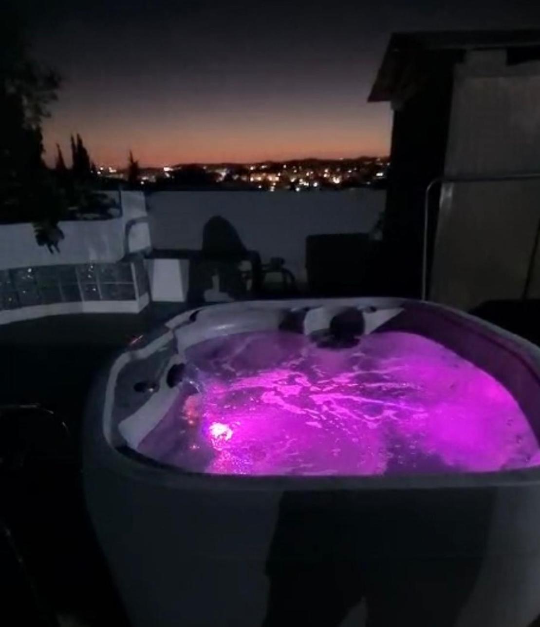 Penthouse With Private Roof Terrace And Jacuzzi Apartment Fuengirola Luaran gambar