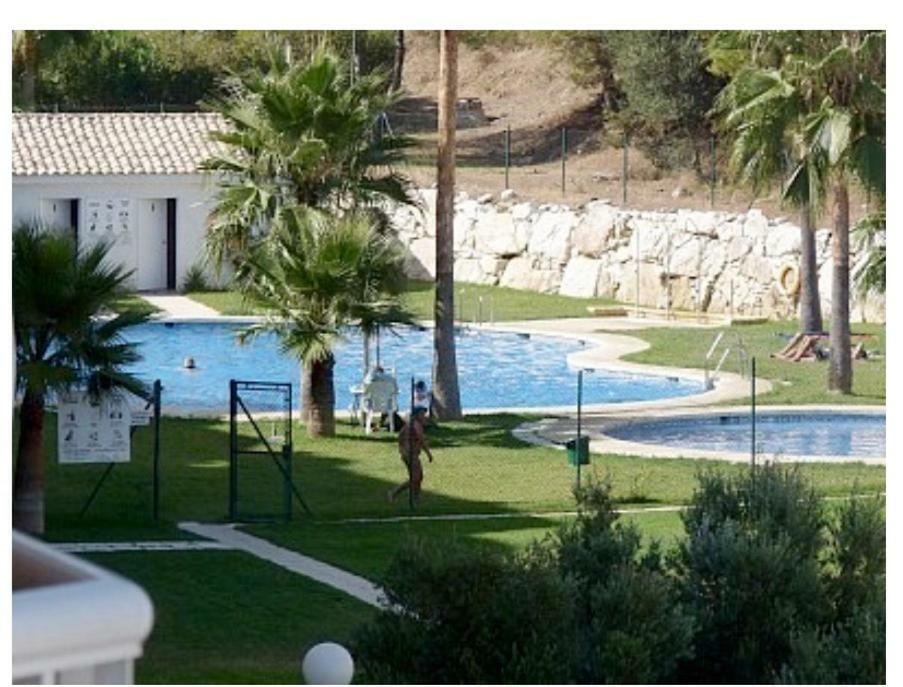 Penthouse With Private Roof Terrace And Jacuzzi Apartment Fuengirola Luaran gambar